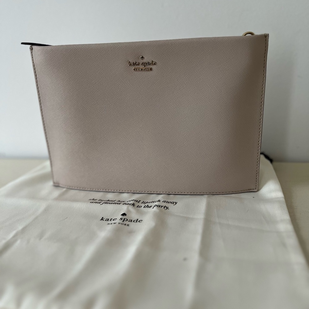 Kate Spade Cross Body bag